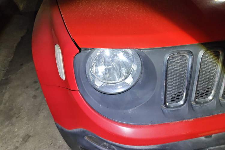 Used Jeep Renegade 2016 1.4T Automatic High-Energy Version Right Front Headlight