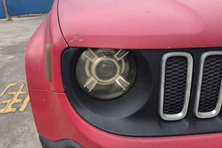 Used Jeep Renegade 2016 1.4T Automatic Jingneng Edition Right Front Headlight