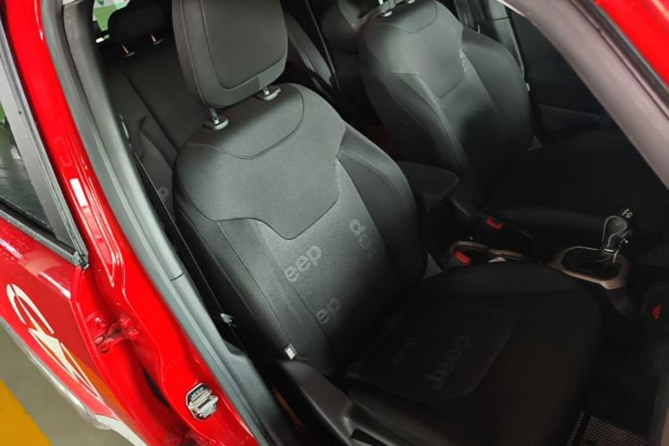 Used Jeep Renegade 2016 1.4T Automatic Jingneng Version+ Right Front Seat