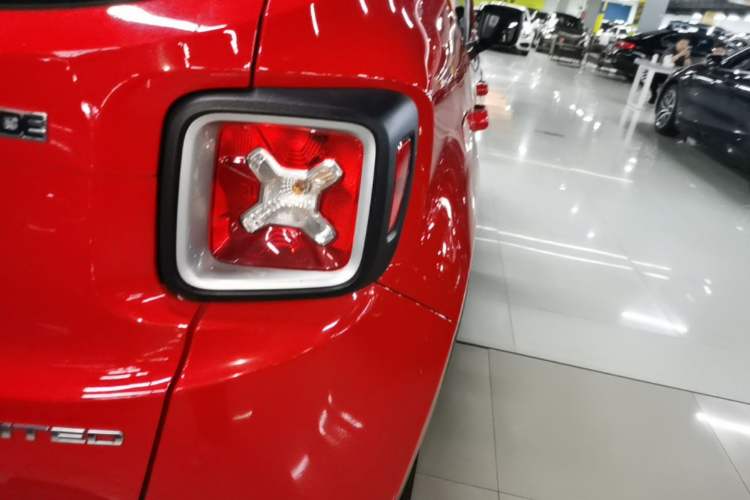 Used Jeep Renegade 2016 1.4T Automatic Smart Edition Right Rear Taillight