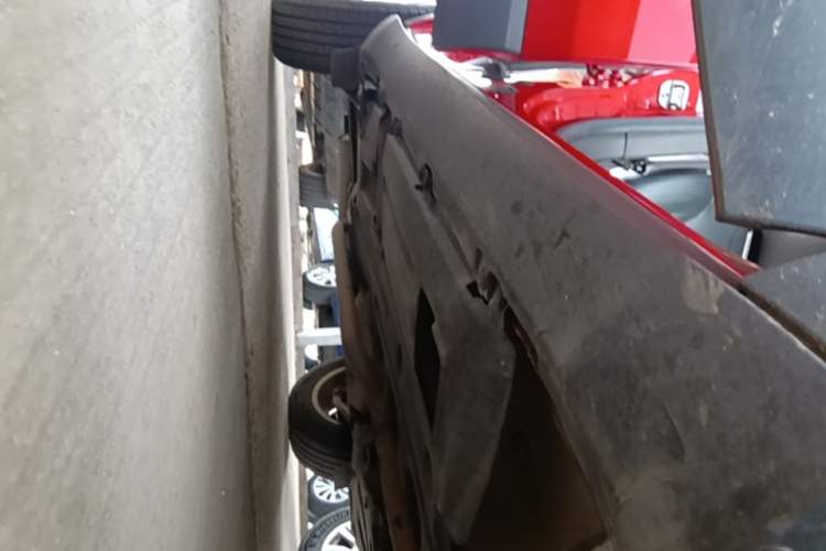 Used Jeep Renegade 2016 1.4T Automatic Jingneng Edition Right Side Sill