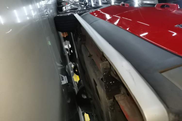 Used Jeep Renegade 2016 1.4T Automatic Smart Edition Right Side Sill
