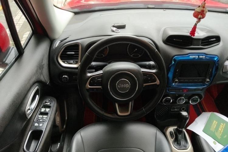 Used Jeep Renegade 2016 1.4T Automatic Jingneng Version+ Steering Wheel