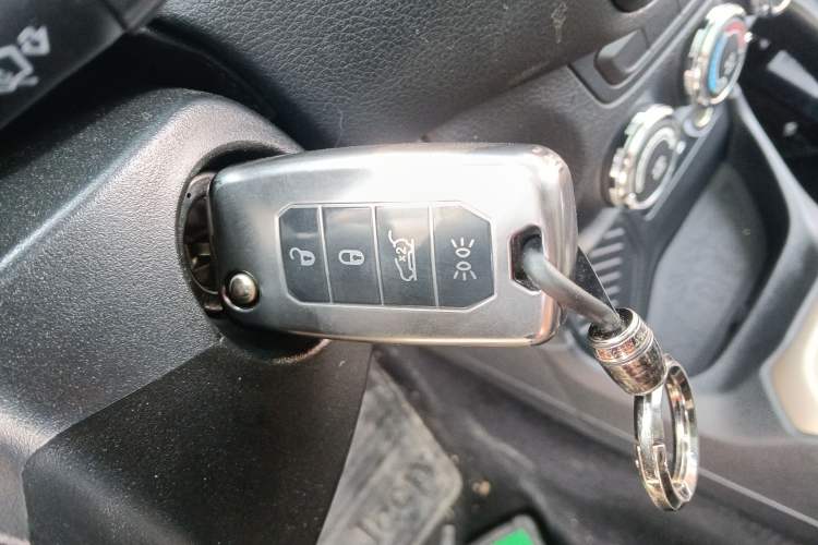 Used Jeep Renegade 2016 1.4T Automatic Jingneng Edition Vehicle Key