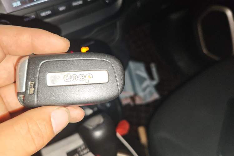 Used Jeep Renegade 2016 1.4T Automatic Jingneng Version+ Vehicle Key