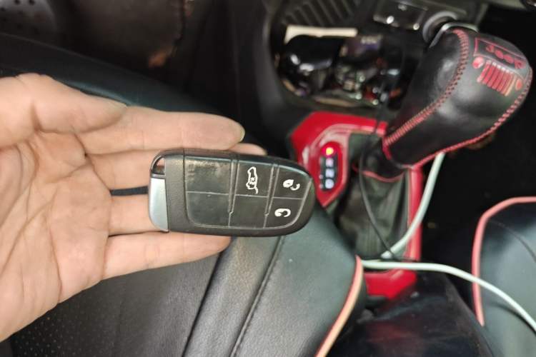 Used Jeep Renegade 2016 1.4T Automatic Jingneng Version+ Vehicle Key