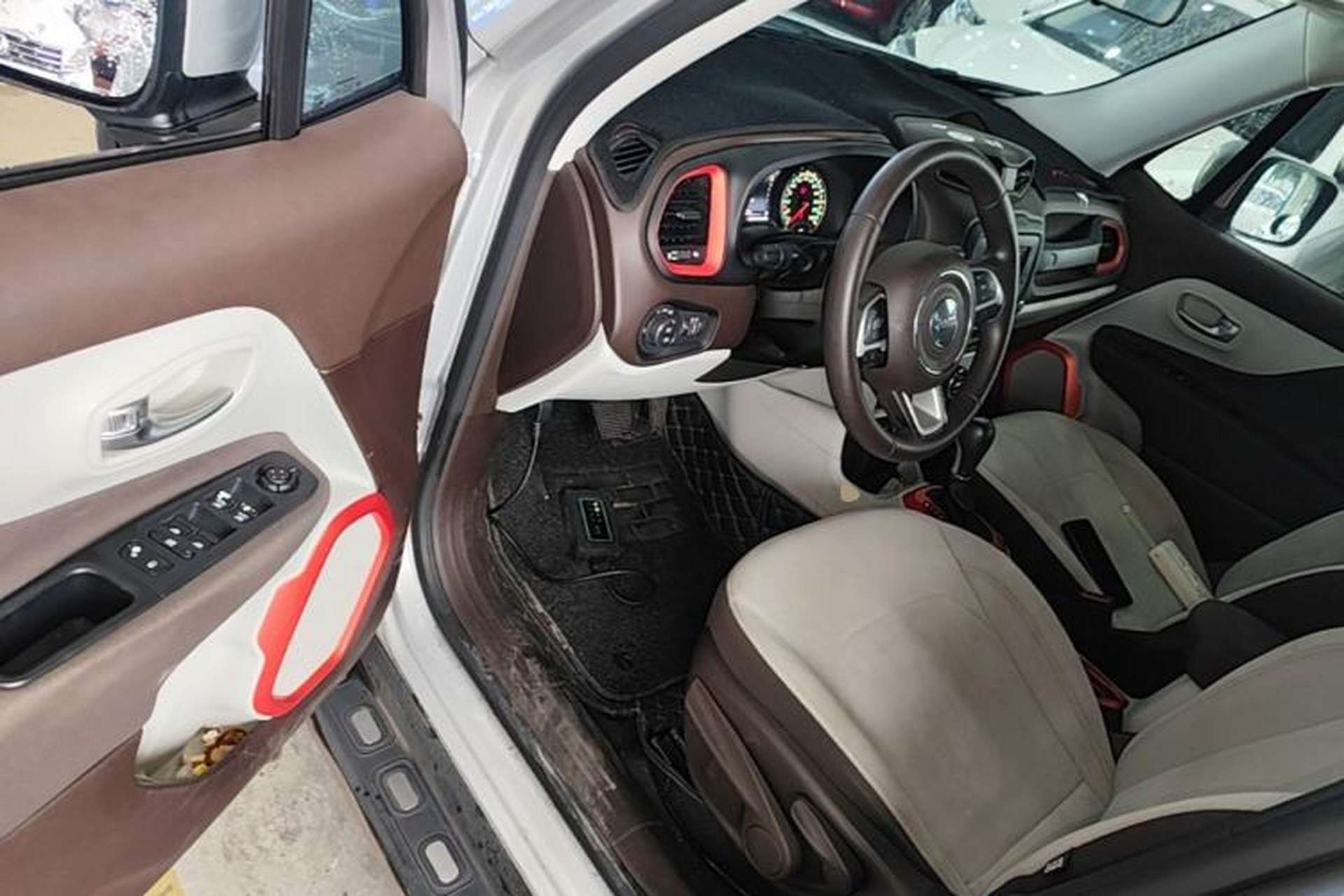 Used Jeep Renegade 2016 1.4T Automatic Jingneng Version+ Driver Seat