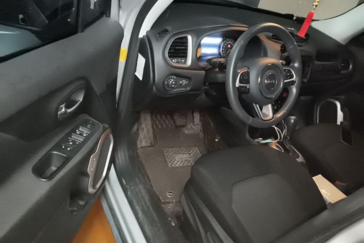 Used Jeep Renegade 2016 1.4T Automatic Jingneng Version+ Driver Seat