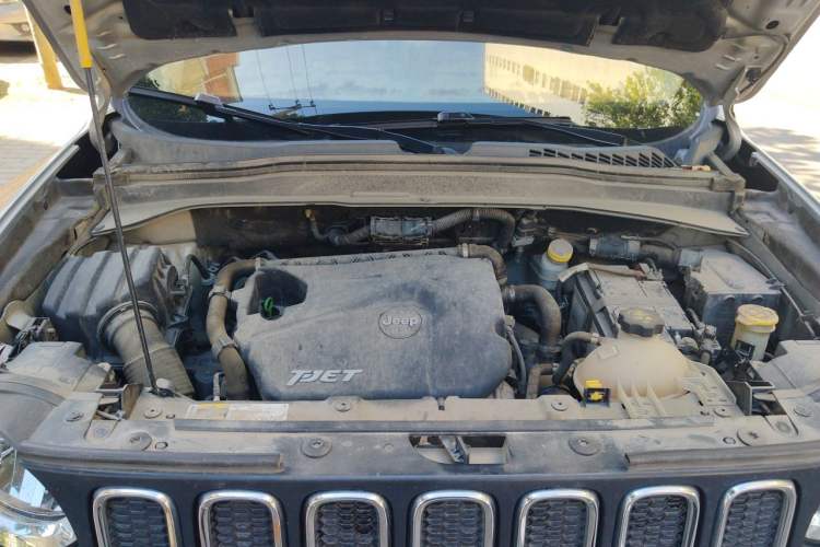 Used Jeep Renegade 2016 1.4T Automatic Jingneng Version+ Engine Bay