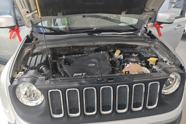 Used Jeep Renegade 2016 1.4T Automatic High-Energy Version Engine Bay