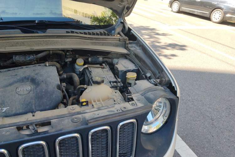 Used Jeep Renegade 2016 1.4T Automatic Jingneng Version+ Engine Bay Left