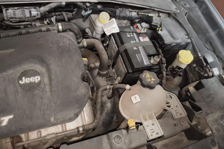 Used Jeep Renegade 2016 1.4T Automatic Jingneng Version+ Engine Bay Left
