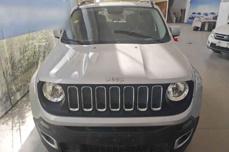 Used Jeep Renegade 2016 1.4T Automatic High-Energy Version Front