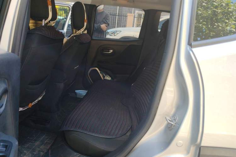 Used Jeep Renegade 2016 1.4T Automatic Jingneng Version+ Left Rear Seat
