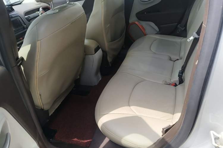 Used Jeep Renegade 2016 1.4T Automatic Jingneng Version+ Left Rear Seat