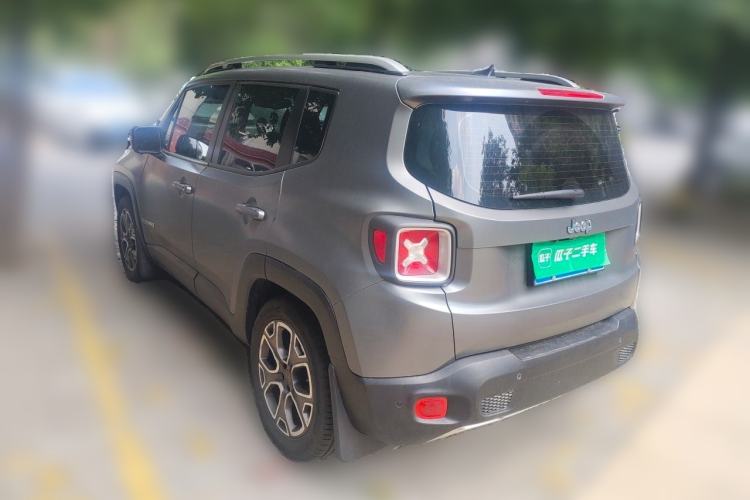 Used Jeep Renegade 2016 1.4T Automatic Smart Edition Rear Left 45 Deg