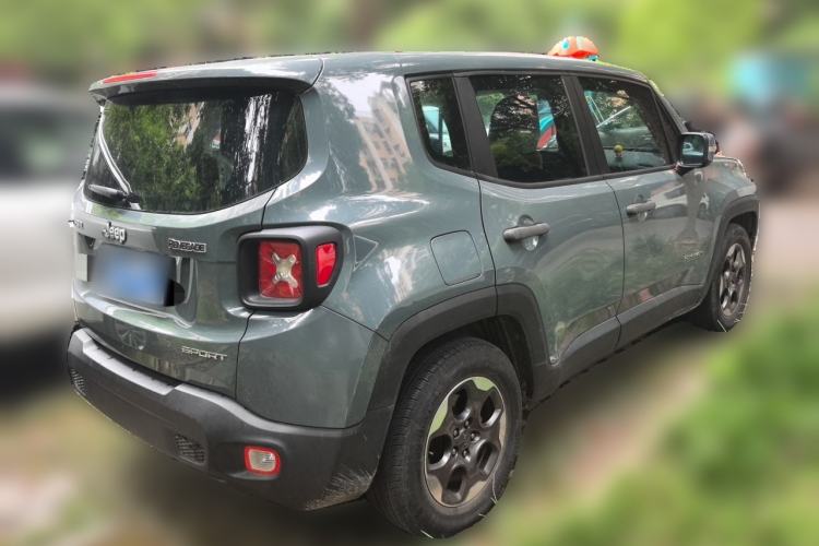 Used Jeep Renegade 2016 1.4T Automatic Kinetic Edition Rear Right 45 Deg
