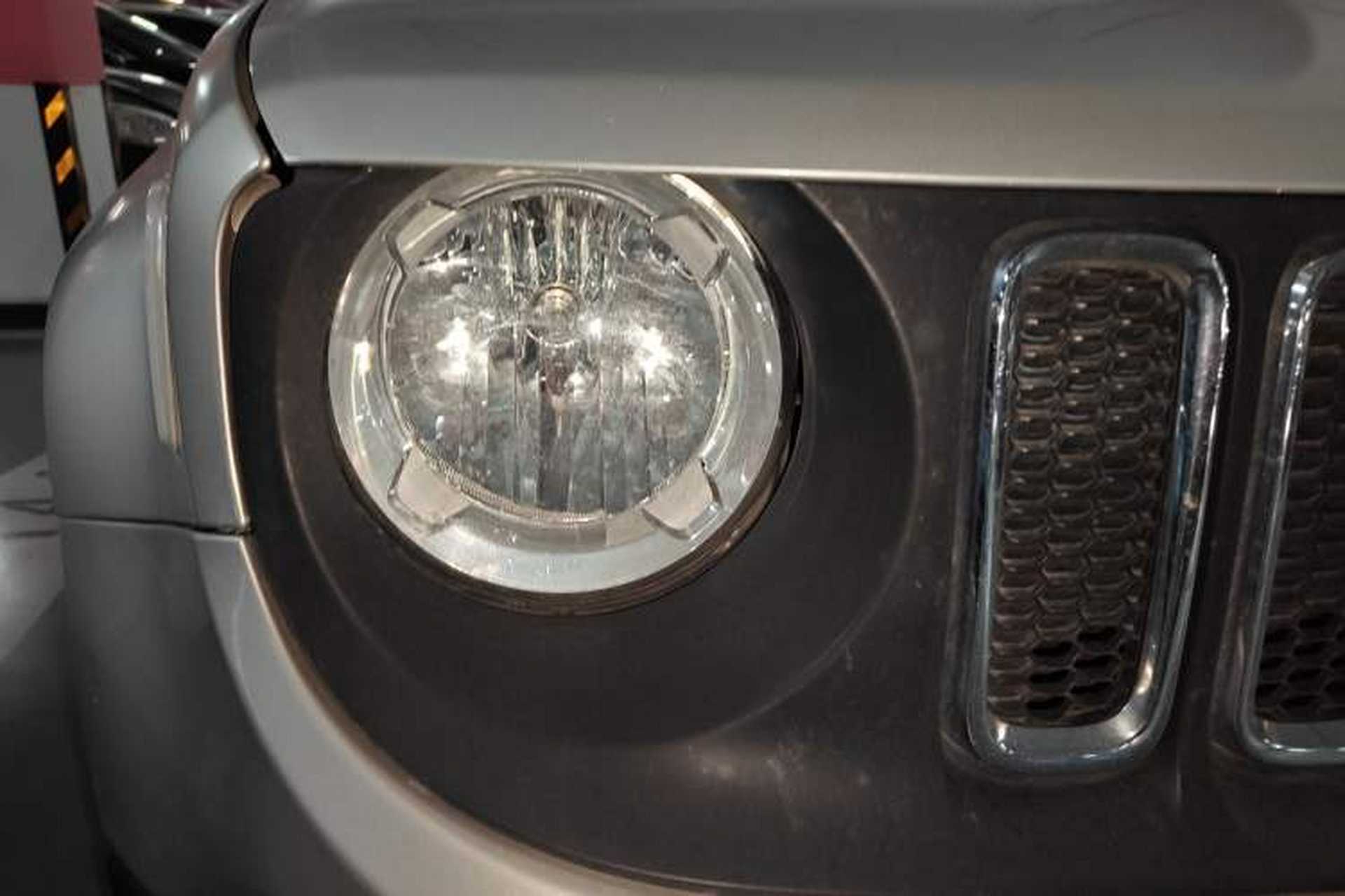 Used Jeep Renegade 2016 1.4T Automatic Jingneng Edition Right Front Headlight