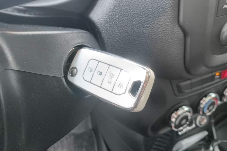 Used Jeep Renegade 2016 1.4T Automatic Jingneng Edition Vehicle Key