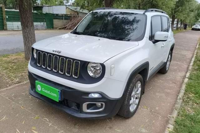 Ojetý Jeep Renegade 2016 1.4T Automatic Kinetic Edition
