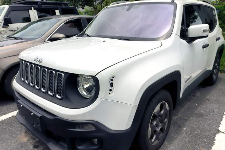 Used Jeep Renegade 2016 1.4T Automatic Kinetic Edition Guazi used car, China used car export, Used car for sale, Used  cars, Cheapest cars for sale