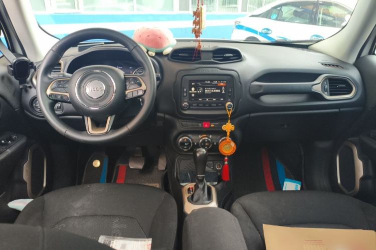 Used Jeep Renegade 2016 1.4T Automatic Jingneng Version+ Center Console