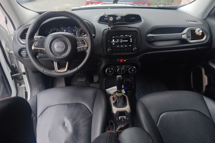 Used Jeep Renegade 2016 1.4T Automatic Jingneng Version+ Center Console
