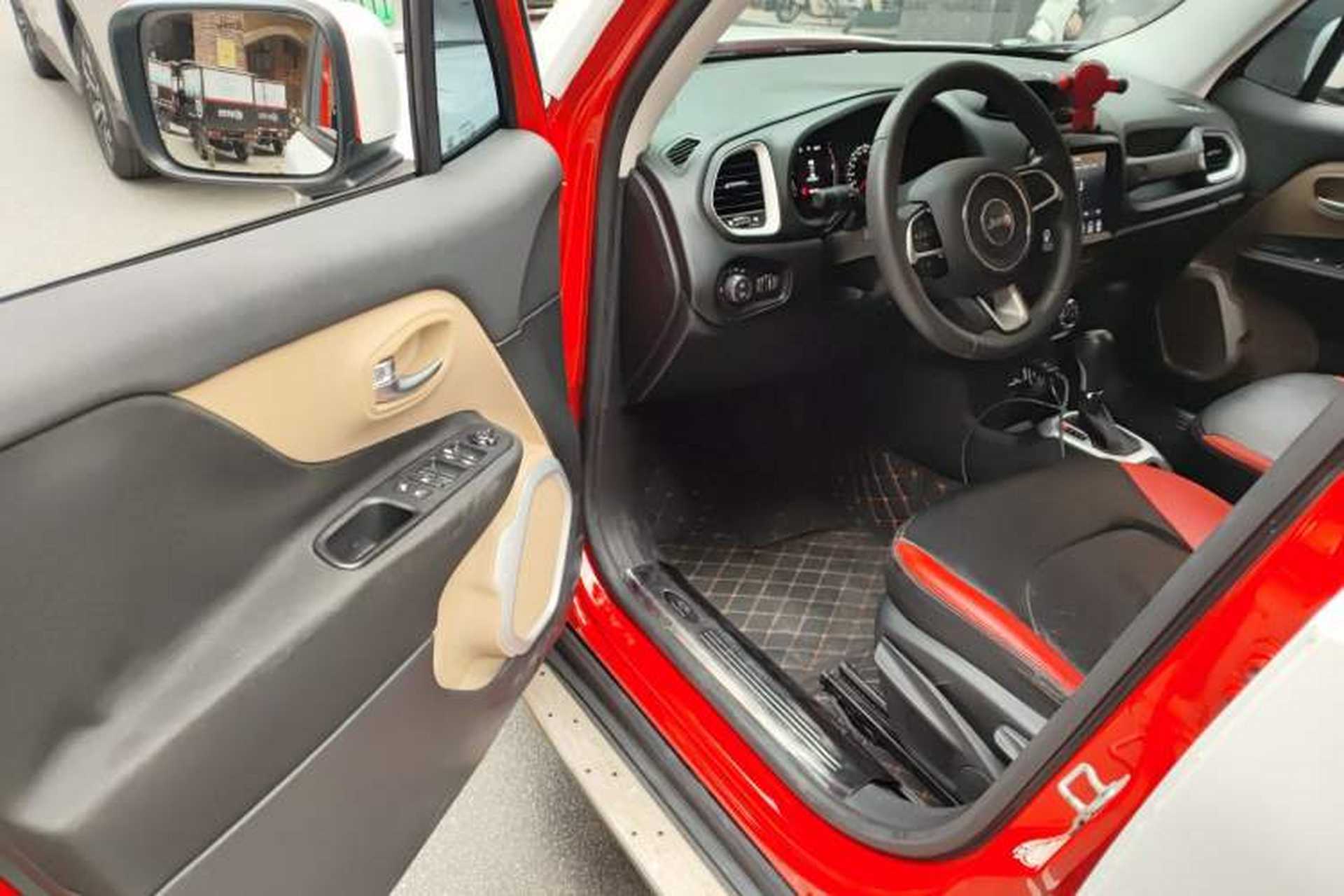 Used Jeep Renegade 2016 1.4T Automatic High-Energy Version Driver Seat