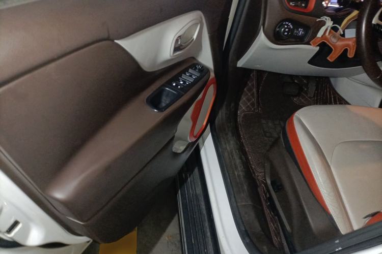 Used Jeep Renegade 2016 1.4T Automatic Smart Edition Driver Seat