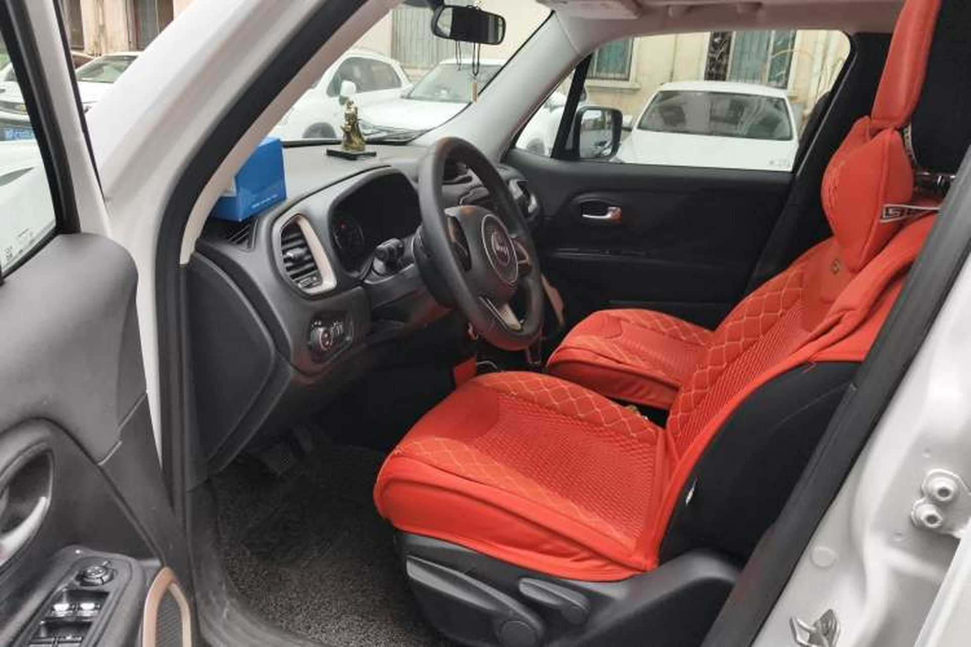 Used Jeep Renegade 2016 1.4T Automatic Jingneng Edition Driver Seat