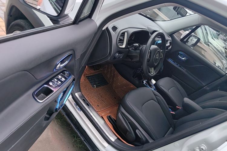 Used Jeep Renegade 2016 1.4T Automatic Jingneng Edition Driver Seat