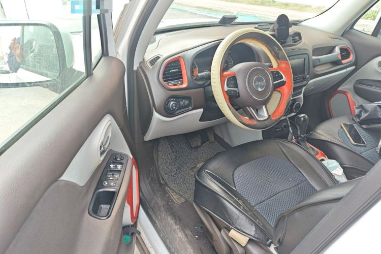 Used Jeep Renegade 2016 1.4T Automatic Jingneng Version+ Driver Seat
