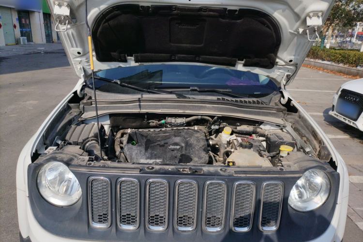 Used Jeep Renegade 2016 1.4T Automatic Jingneng Edition Engine Bay