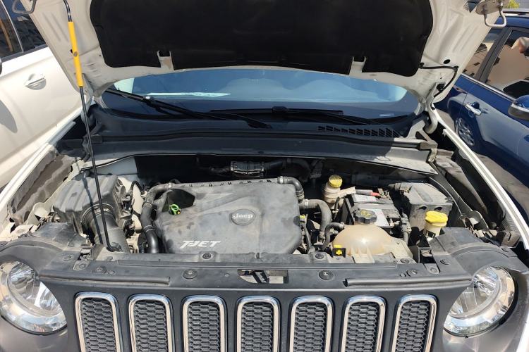 Used Jeep Renegade 2016 1.4T Automatic Jingneng Edition Engine Bay