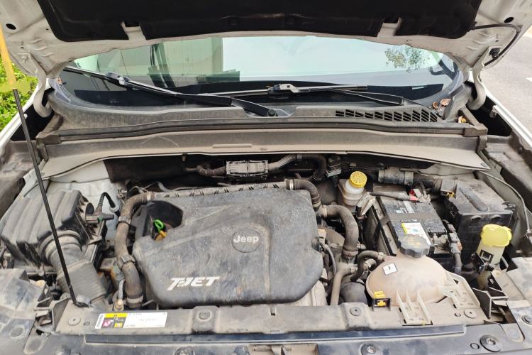 Used Jeep Renegade 2016 1.4T Automatic Jingneng Version+ Engine Bay