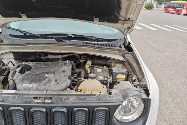 Used Jeep Renegade 2016 1.4T Automatic Jingneng Version+ Engine Bay Left