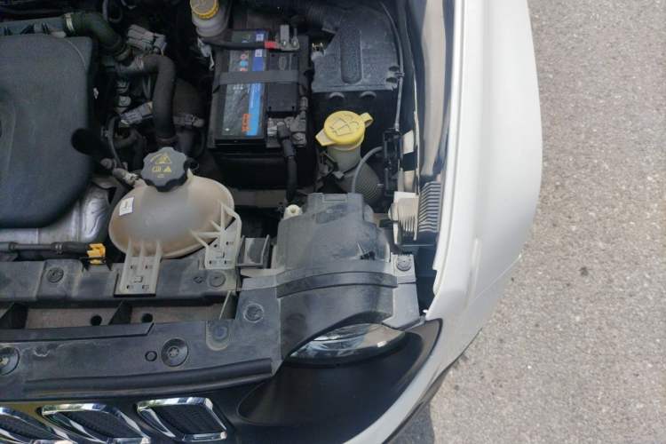 Used Jeep Renegade 2016 1.4T Automatic Jingneng Version+ Engine Bay Left