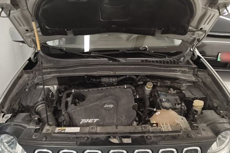 Used Jeep Renegade 2016 1.4T Automatic Jingneng Version+ Engine Bay