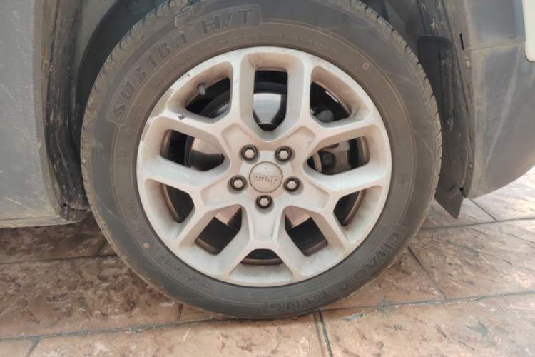 Used Jeep Renegade 2016 1.4T Automatic Jingneng Edition Exterior 1