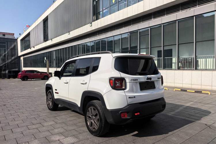 Used Jeep Renegade 2016 2.0L Automatic Four-Wheel Drive 75th Anniversary Tribute Edition Exterior 5