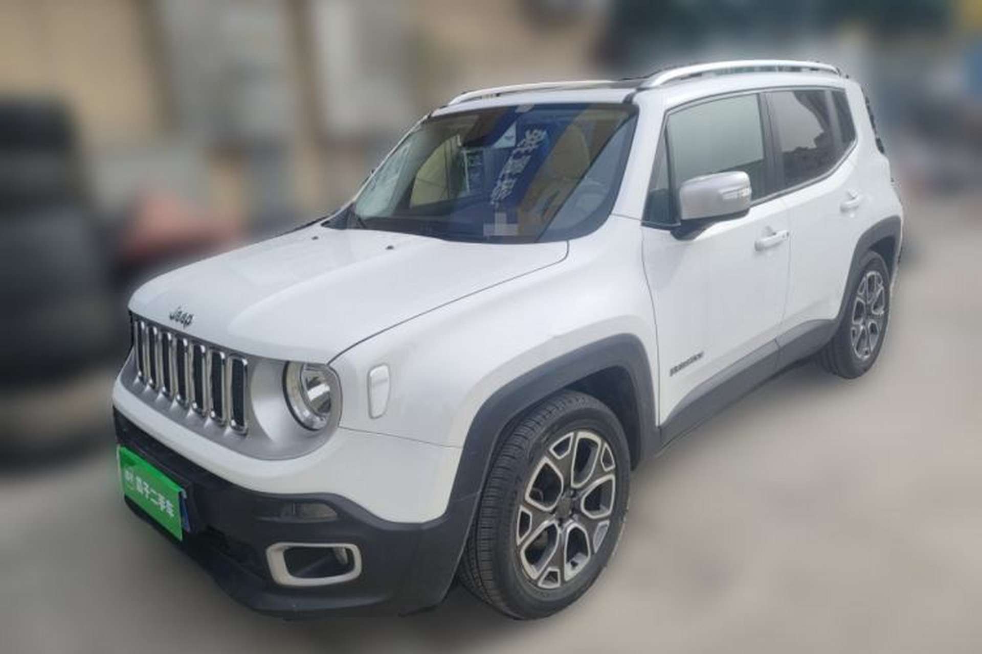 Used Jeep Renegade 2016 1.4T Automatic Smart Edition Front Left 45 Deg