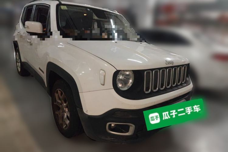 Used Jeep Renegade 2016 1.4T Automatic Jingneng Version+ Front Right 45 Deg