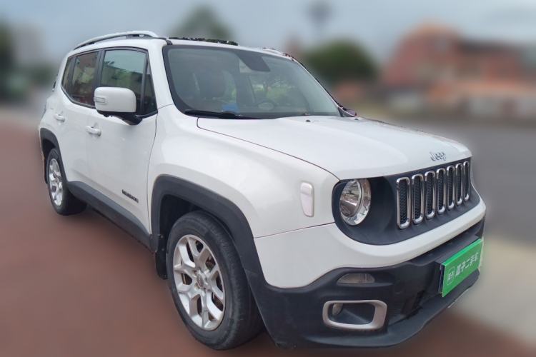 Used Jeep Renegade 2016 1.4T Automatic Jingneng Version+ Front Right 45 Deg