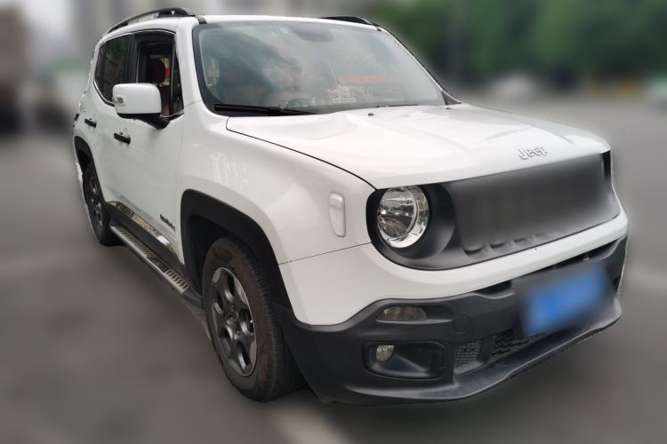 Used Jeep Renegade 2016 1.4T Automatic Kinetic Edition Front Right 45 Deg