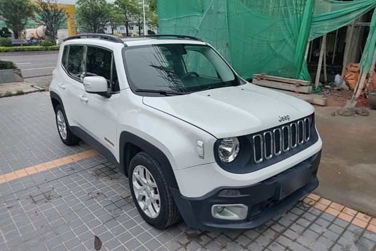 Used Jeep Renegade 2016 1.4T Automatic Jingneng Edition Front Right 45 Deg