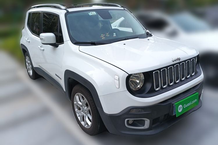 Used Jeep Renegade 2016 1.4T Automatic Jingneng Version+ Front Right 45 Deg