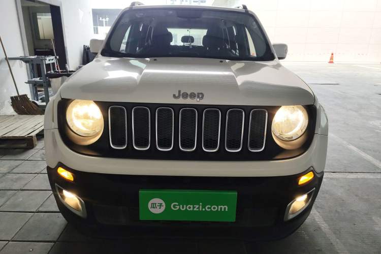 Used Jeep Renegade 2016 1.4T Automatic High-Energy Version Front