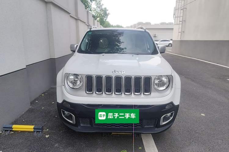 Used Jeep Renegade 2016 1.4T Automatic Smart Edition Front