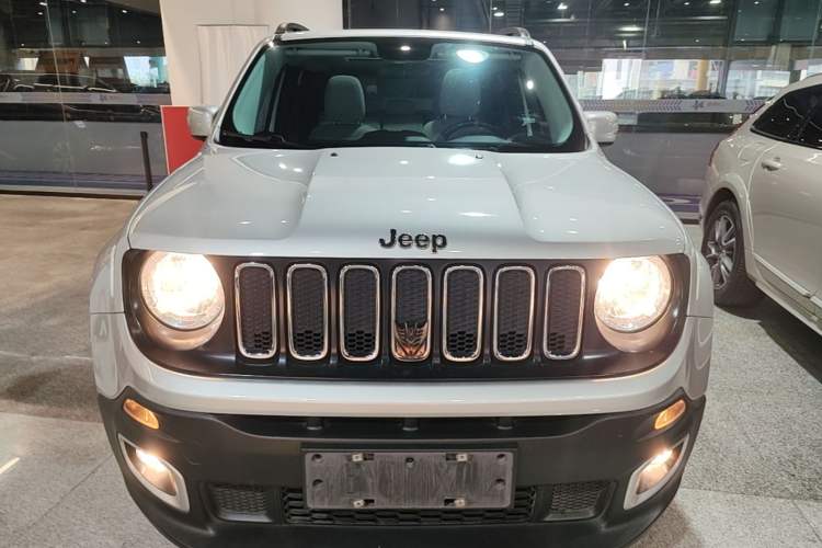 Used Jeep Renegade 2016 1.4T Automatic Jingneng Edition Front