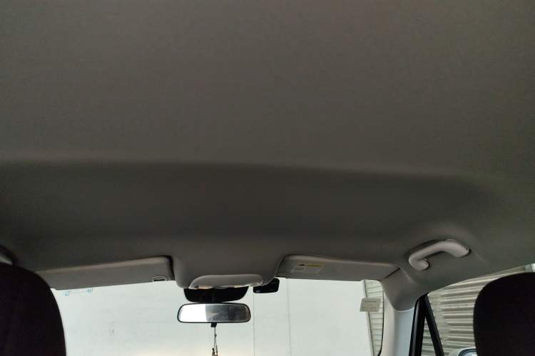 Used Jeep Renegade 2016 1.4T Automatic High-Energy Version Headliner